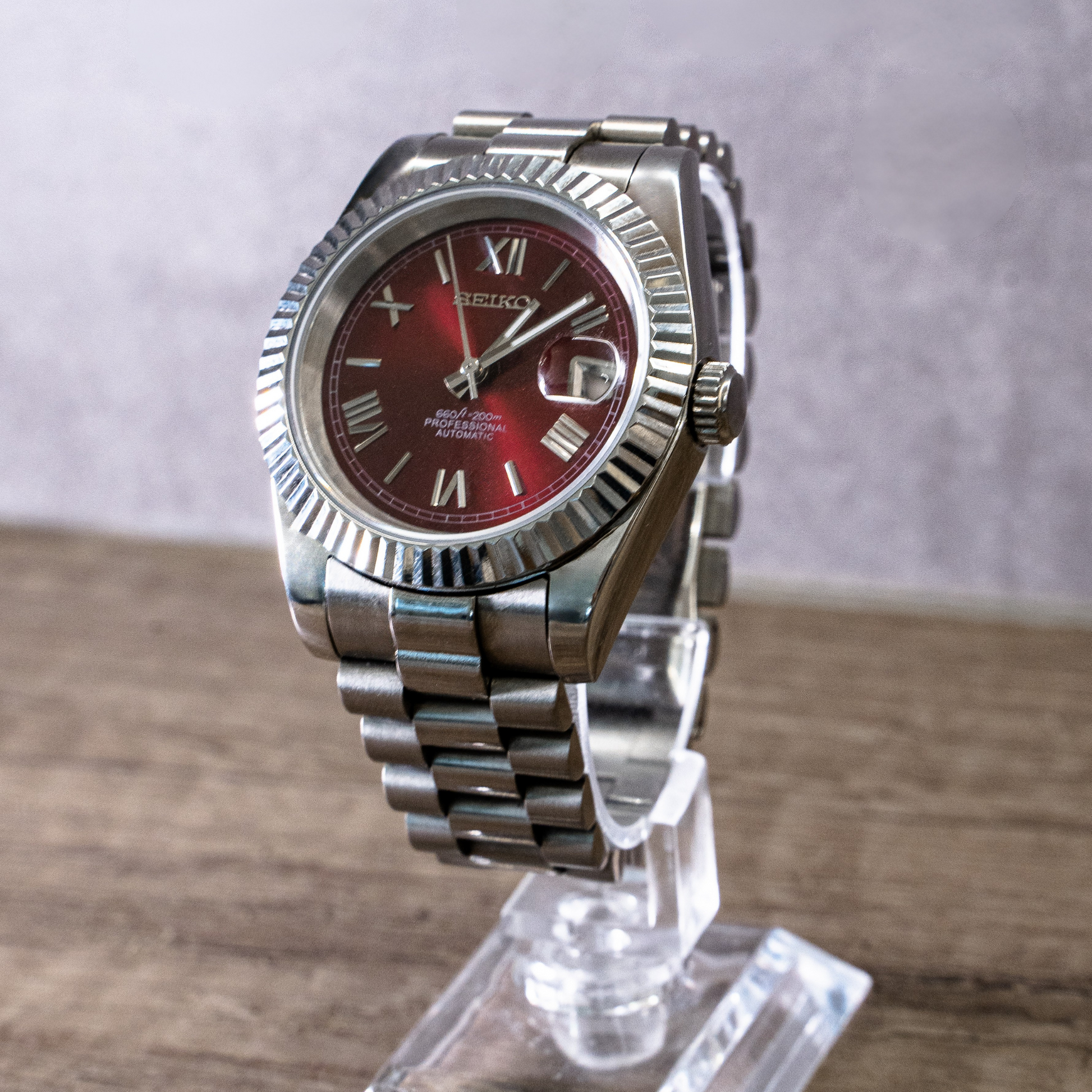 Modjust | Burgundi